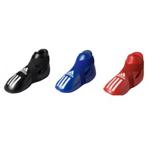 Adidas ADIBP04 &Pi;&rho;&omicron;&sigma;&tau;&alpha;&tau;&epsilon;&upsilon;&tau;&iota;&kappa;ά &Pi;&alpha;&pi;&omicron;ύ&tau;&sigma;&iota;&alpha; &Pi;&lambda;ή&rho;&omicron;&upsilon;&sigmaf; &Epsilon;&pi;&alpha;&phi;ή&sigmaf; 